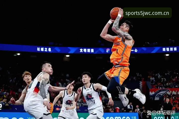 CBA季后赛最新动态：上海北京G4关键战深度分析和战术博弈